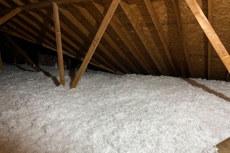Blown attic insulation for your home 